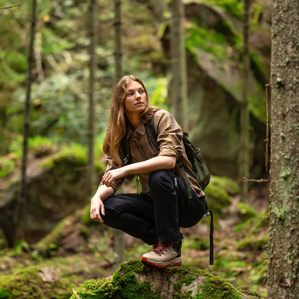 hiker_ii_drymaxx_kuorihousut_naisten_4.webp Halti Hiker II DrymaxX Kuorihousut Naisten^ Retkeilyvaatteet | Ulkoiluvaatteet